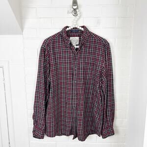 St. John’s Bay Red Plaid Classic Fit Flannel Shirt Size M